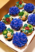 Standard & Custom Cupcakes